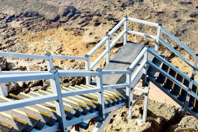 Reinforcement of complex walls